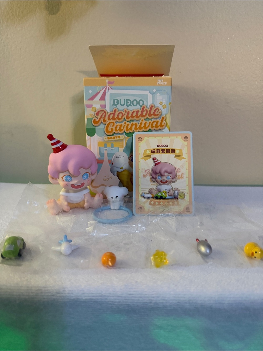Dudoo Adorable Carnival Pink-Head Figurine with Accessories